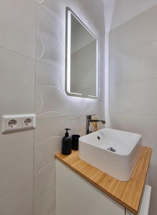 Bamo Studio - City Living Downtown Klagenfurt am Woerthersee Eksteriør bilde